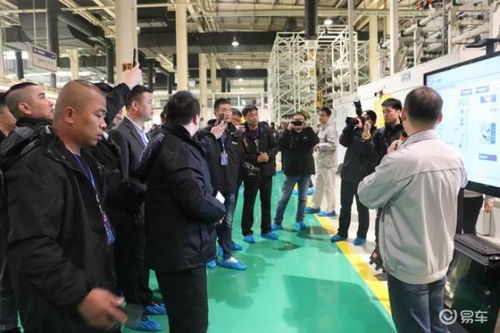 豪送11台发动机 解放动力智能工厂凭实力圈粉环保工程